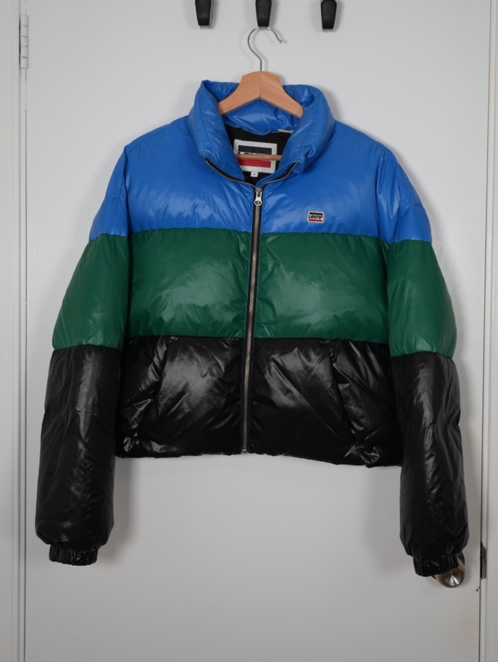 Levi's Colorblock RDS Down Cropped Puffer Jacket